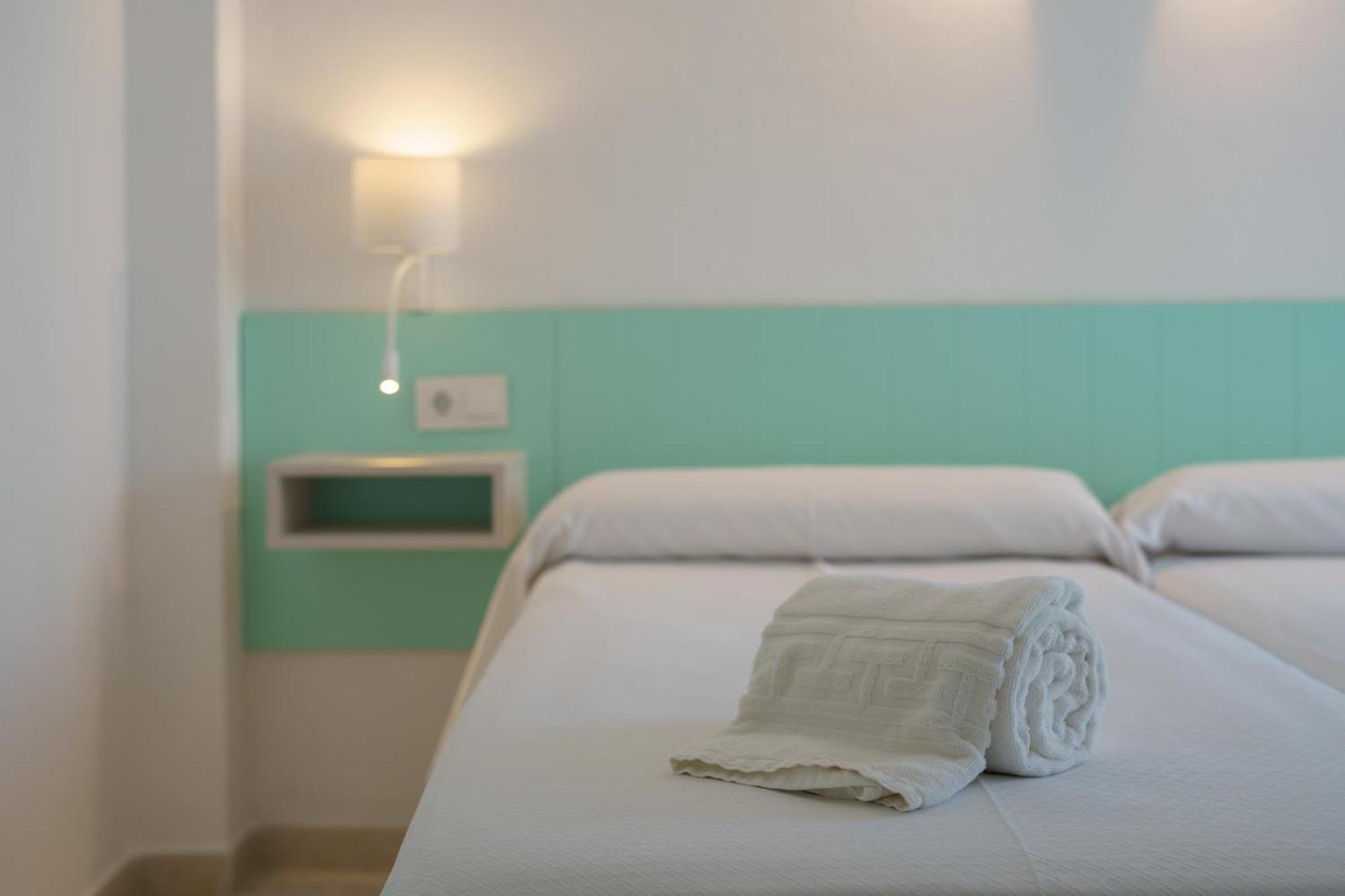 Apartaments Andreas Colonia de Sant Jordi Luaran gambar